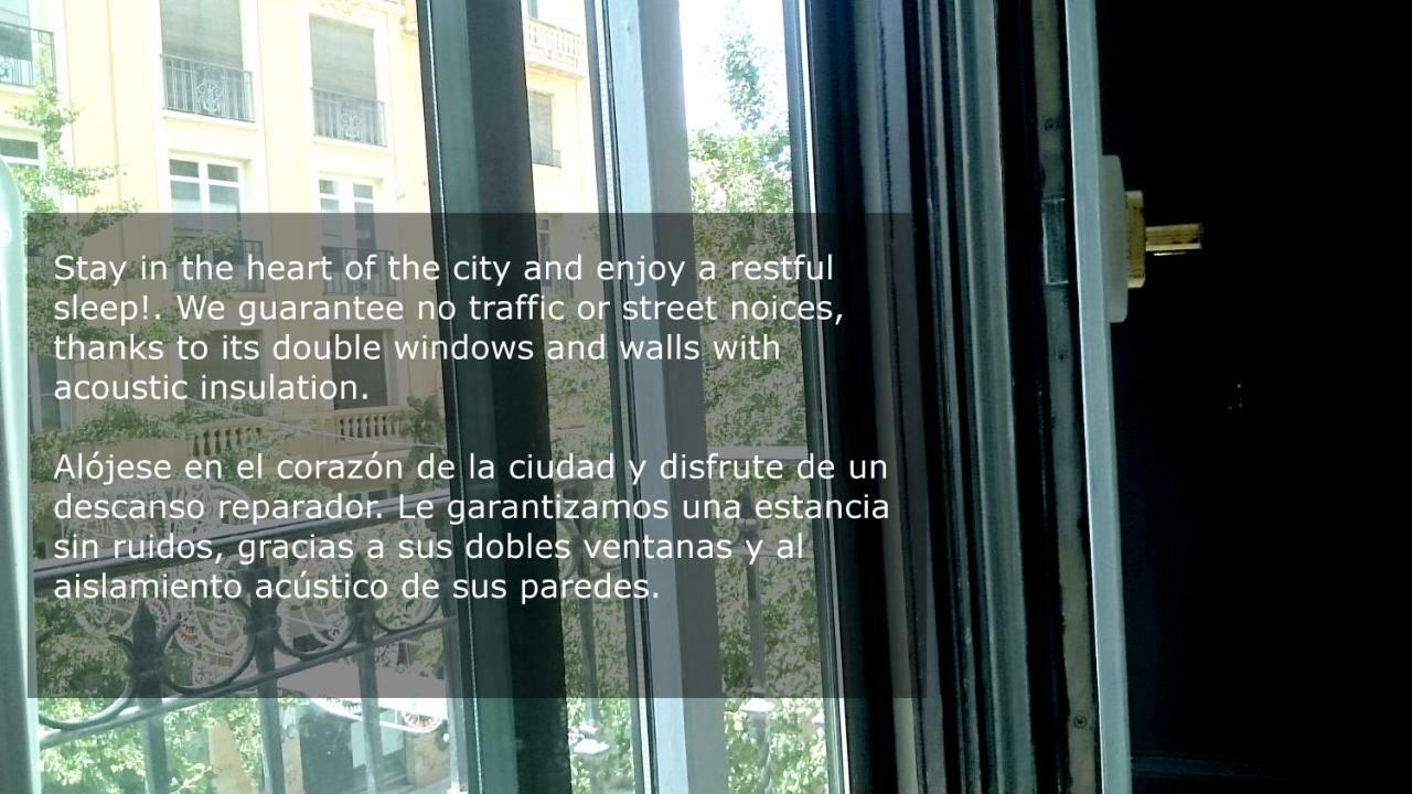 Gran Via Balconies Apartamento Granada Exterior foto